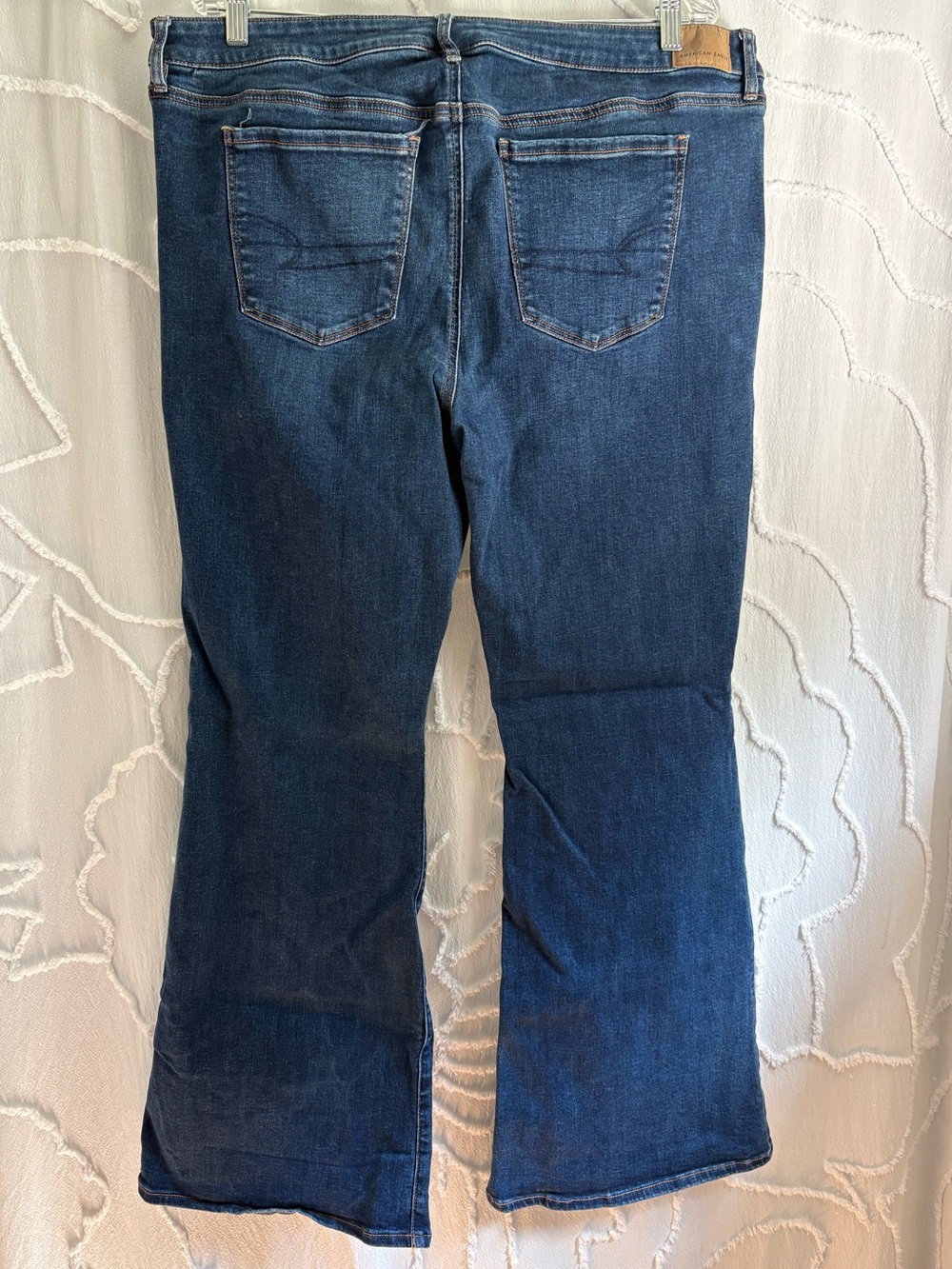 American Eagle Low Rise Flare Jeans Size 20 Long Stretch Dark Wash - Picture 2 of 7